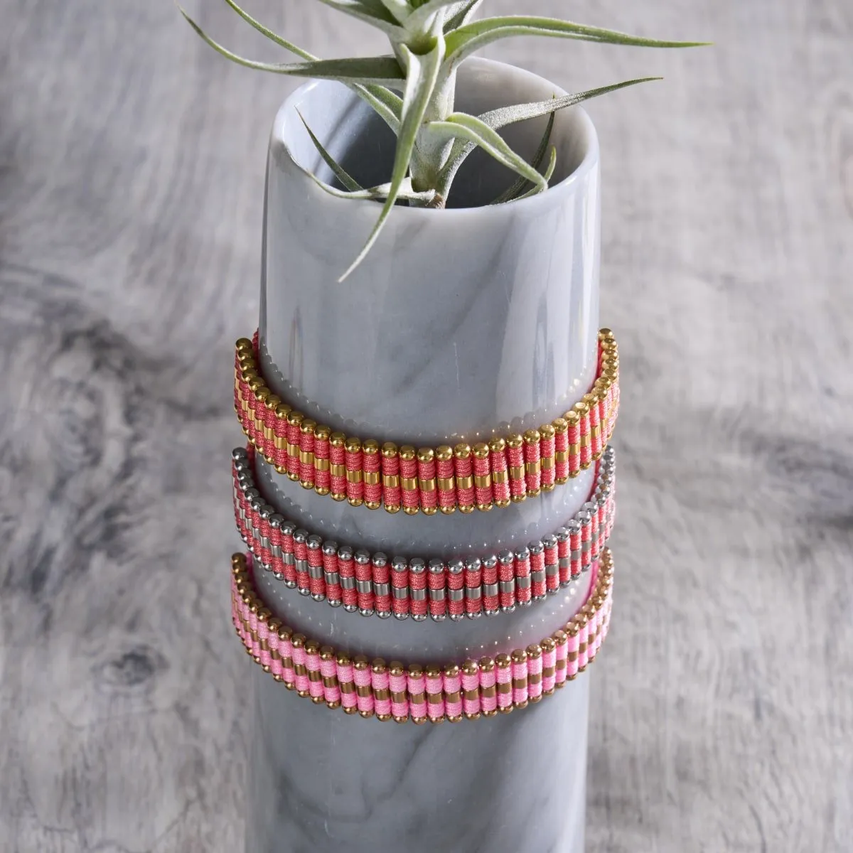 Amici | Silver | Coral | Macrame Bracelet
