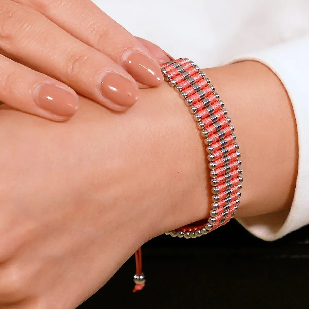 Amici | Silver | Coral | Macrame Bracelet