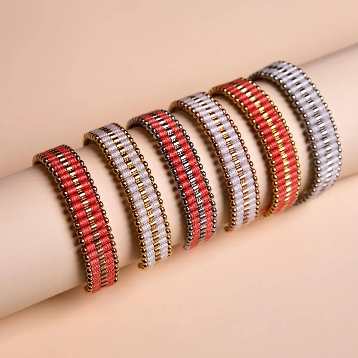 Amici | Silver | Coral | Macrame Bracelet