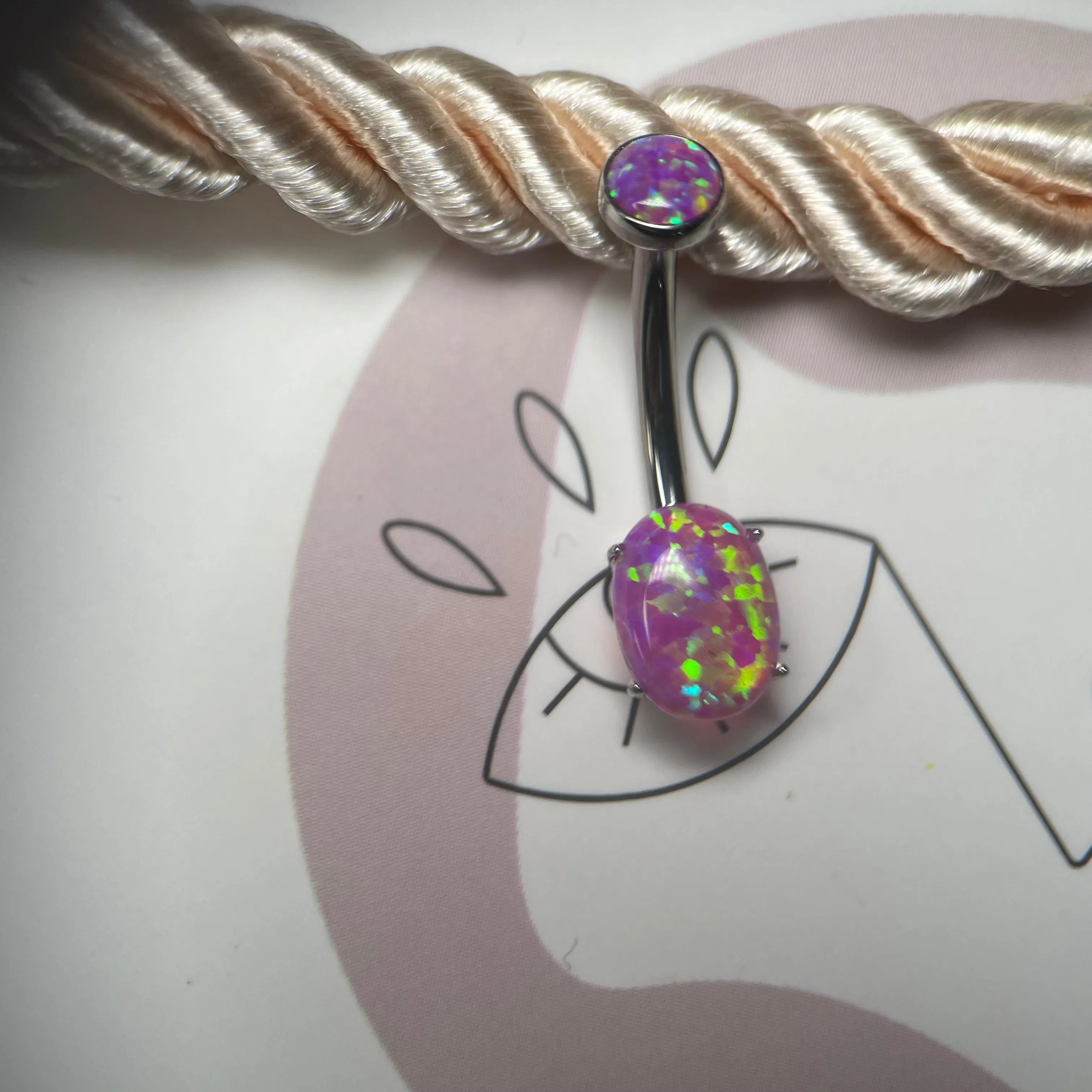 Anatometal Oval Cut Navel Curve