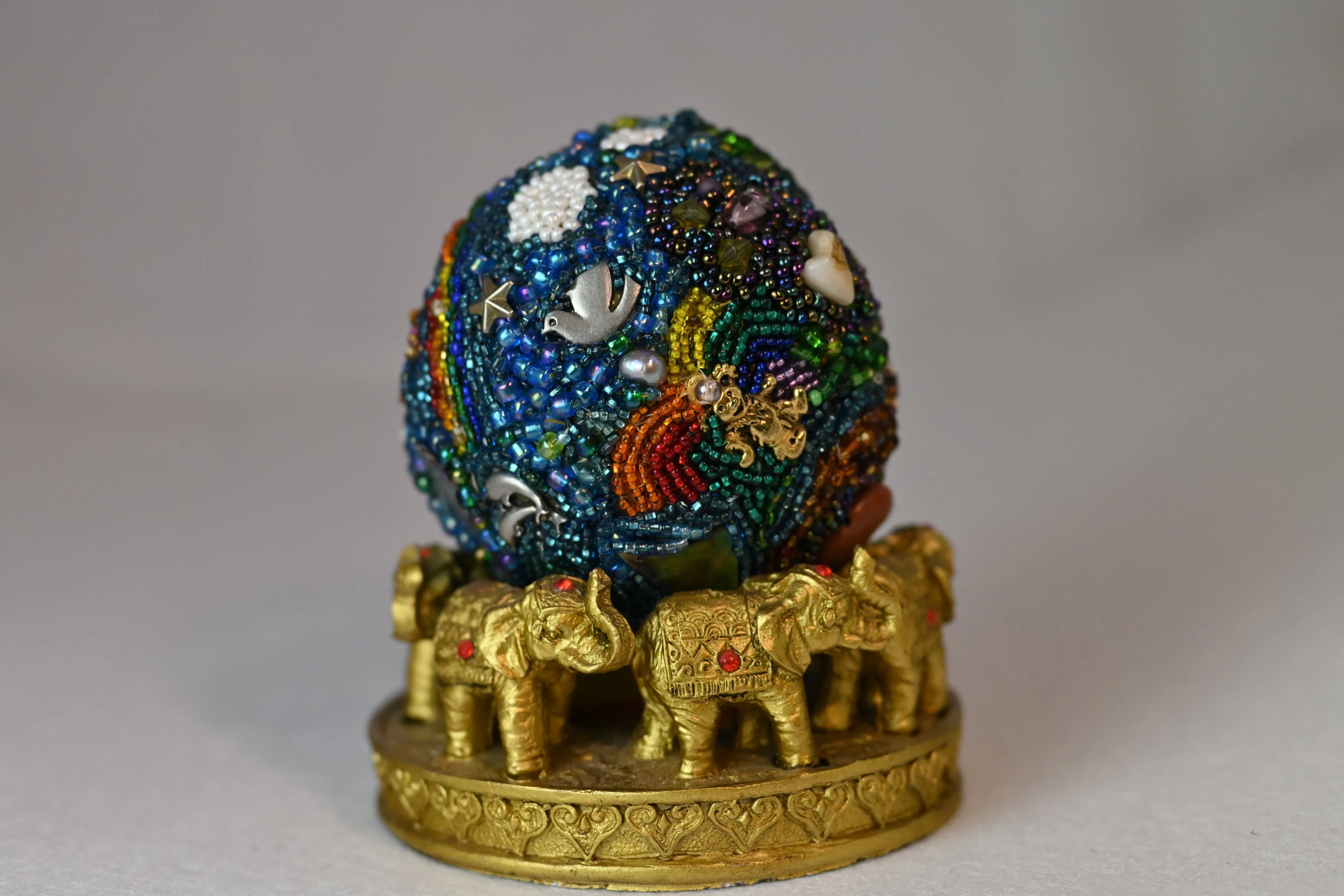 Bead Embroidery Workshop Hosted by Lynn Holland
