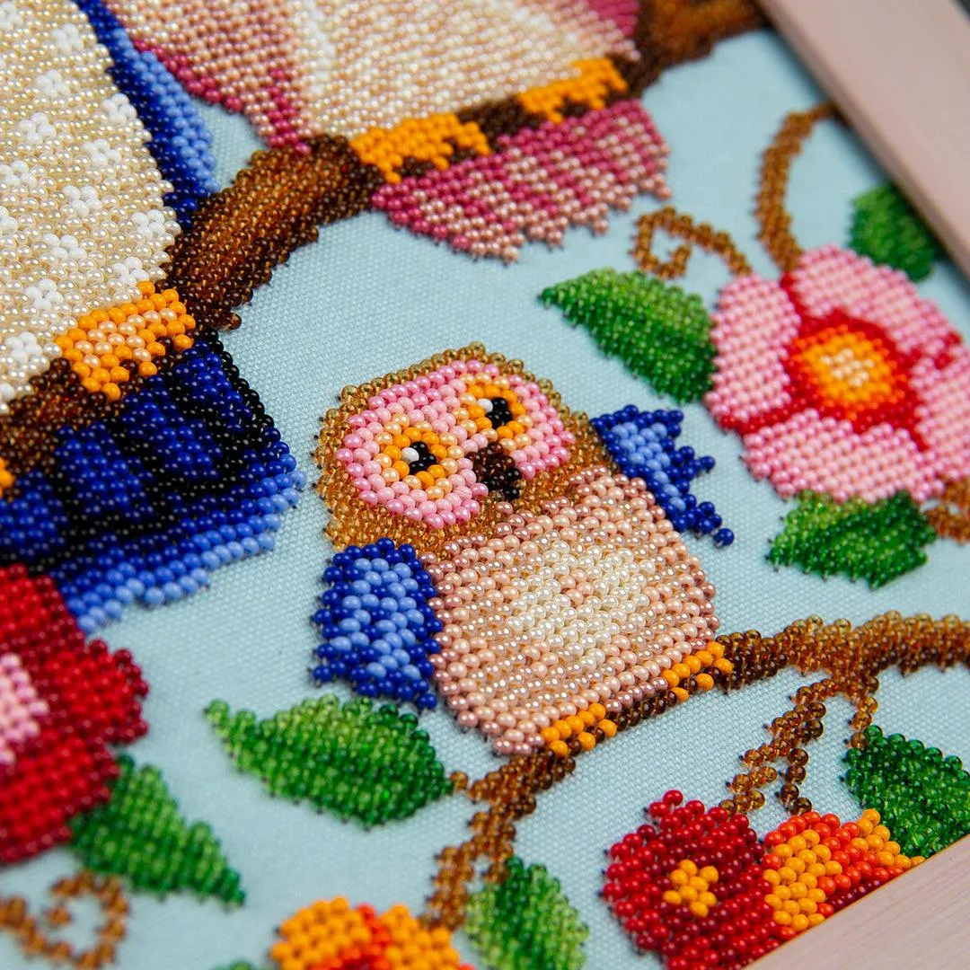 Beadwork kit B-747 "Happy family" Charivna Mit