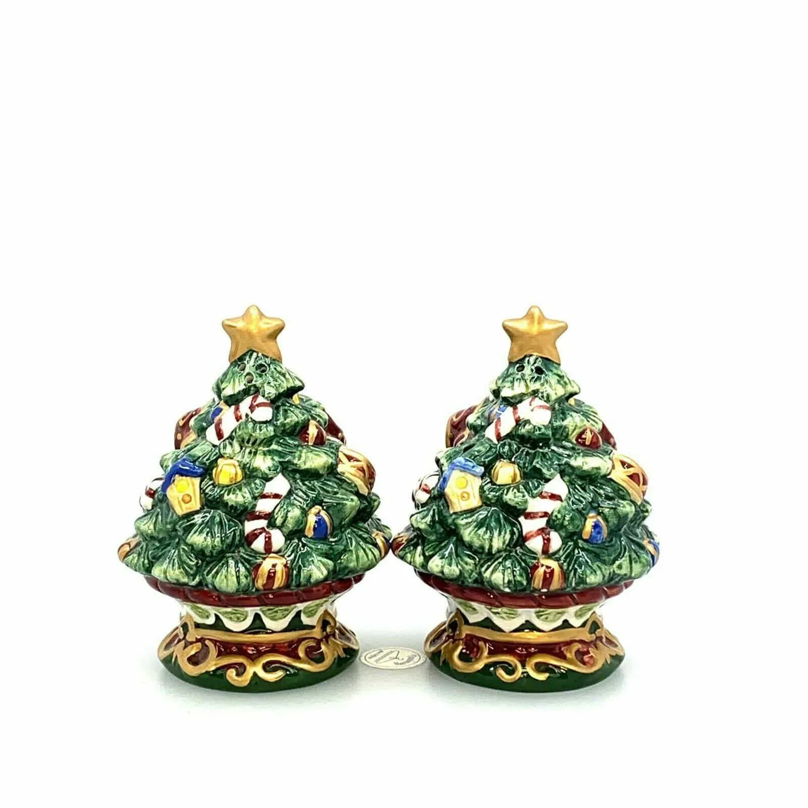 Christmas Tree Red Bow Gingerbread Man Salt Pepper Shakers Set Pair Ceramic
