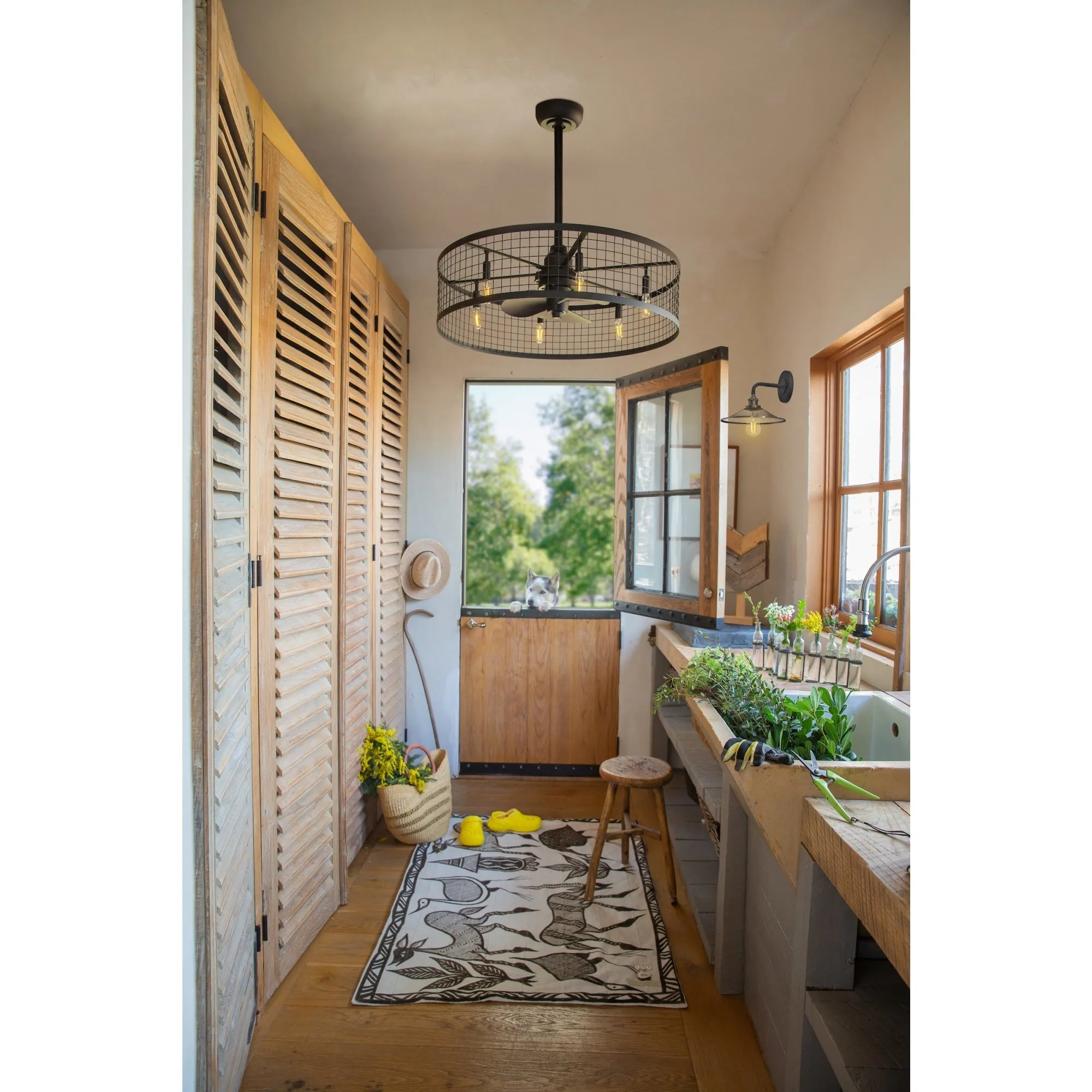 Finnigan 30" LED Fandelier