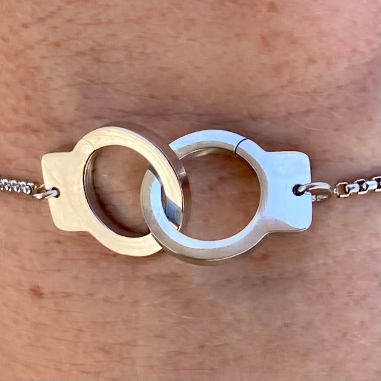 Handcuffs - Bracelet - SK2607B