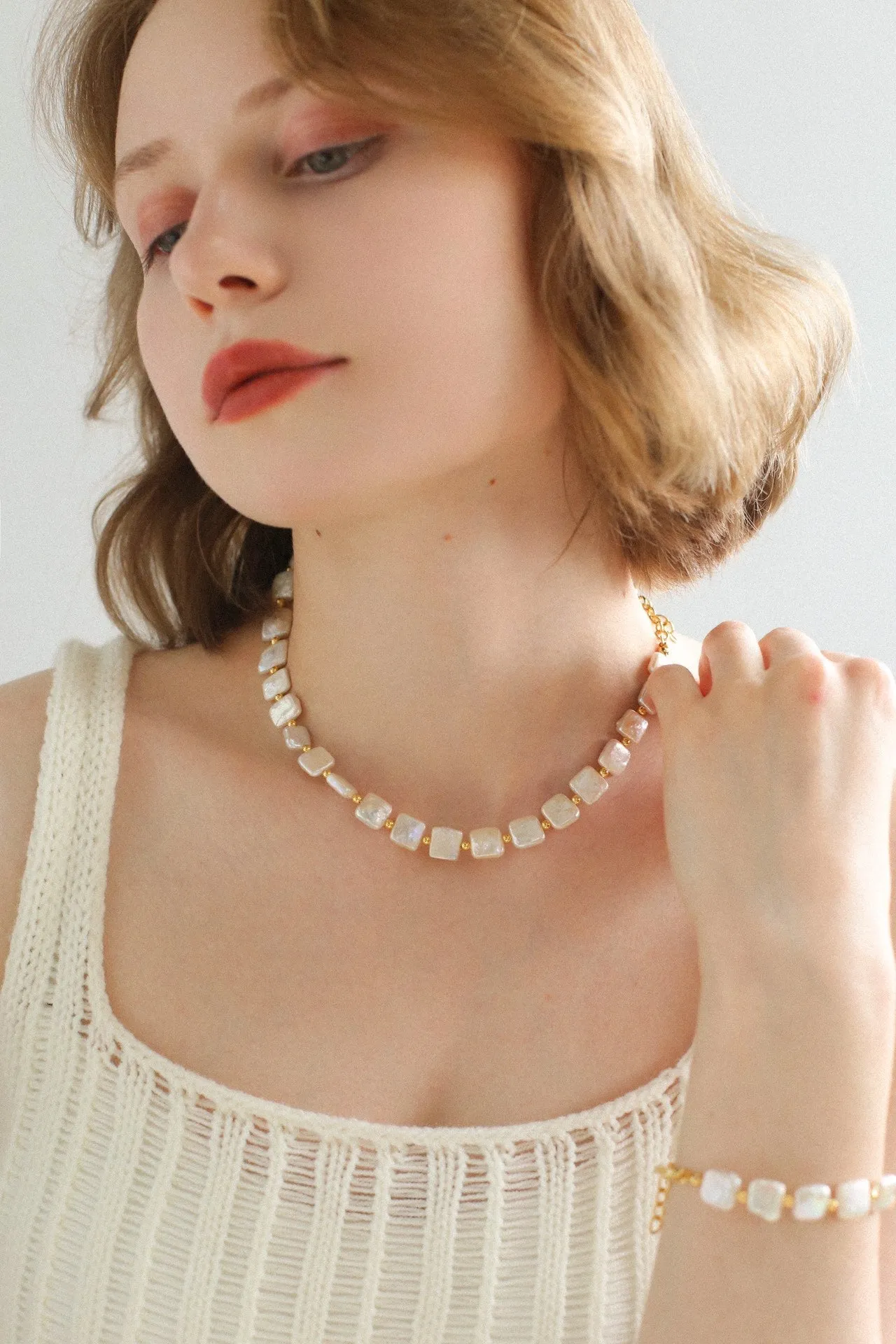 Mini Gold Bead and Square Baroque Pearl Bracelet